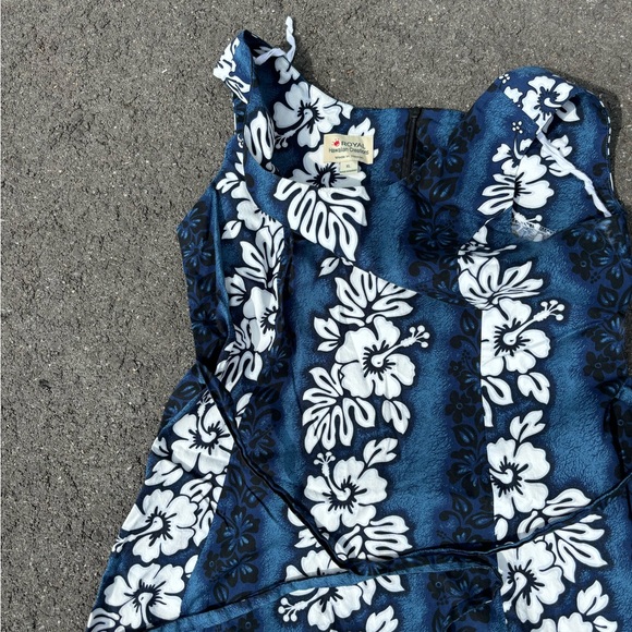 Royal Hawaiian Design - Picture 3 of 4